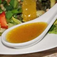 Salatdressing f&uuml;r Endiviensalat, Chicor&eacute;e, Eisbergsalat